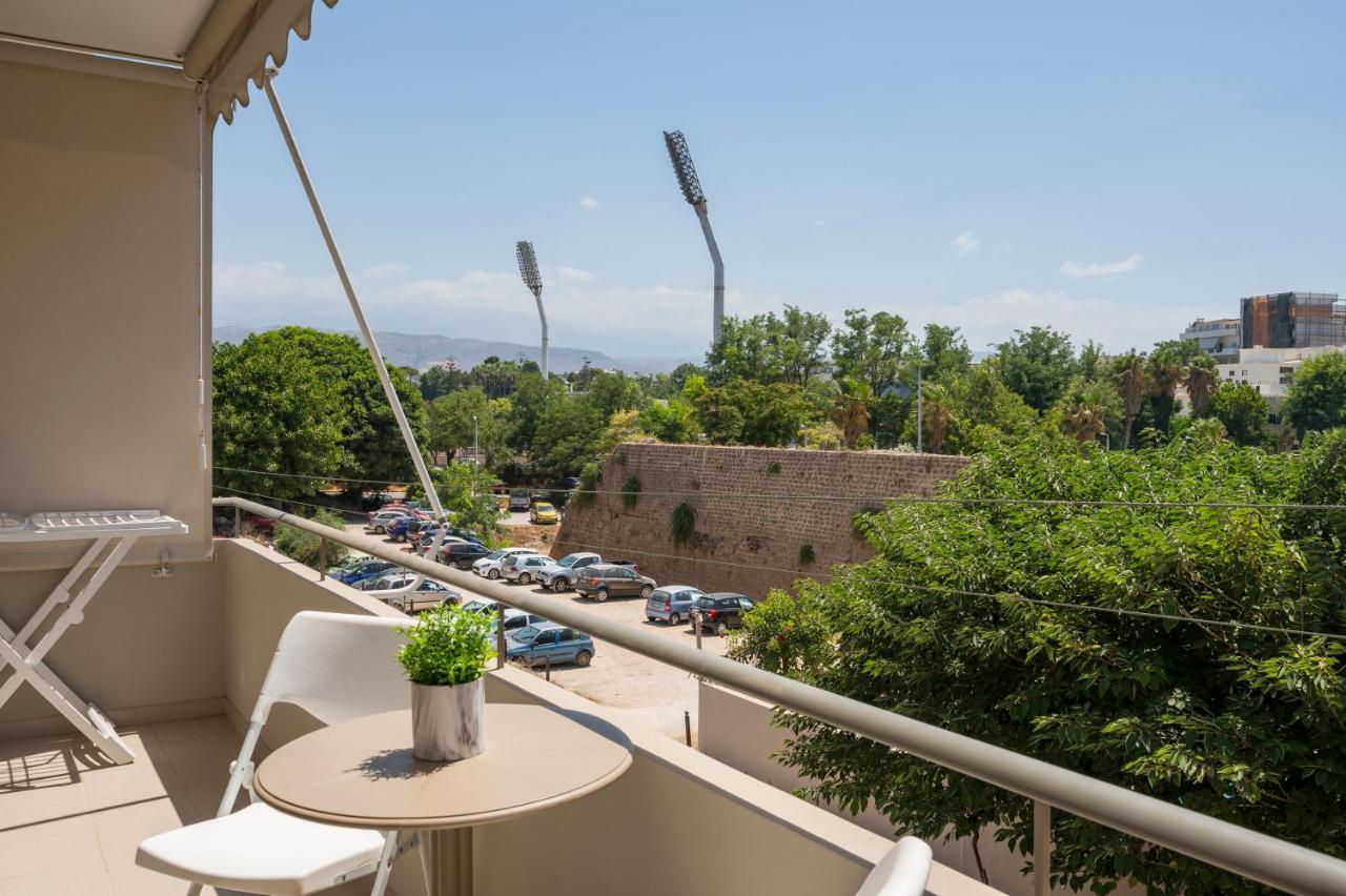 Urban Residences Chania Ханья Экстерьер фото